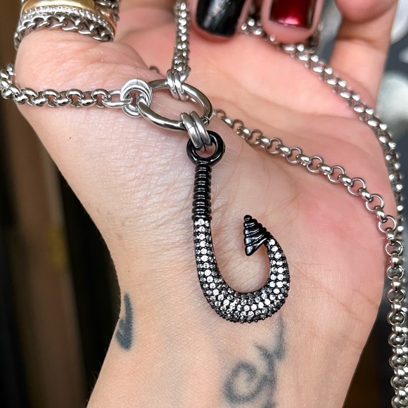 π΄β SALE ! red dot items are 2 for $25 . Bundle more than 3 and its $10 each π - Picture 6 of 11